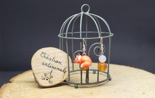 Boucles d'oreilles Renard Cornaline/Agate blanche