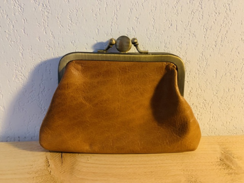 Le Jeanette camel