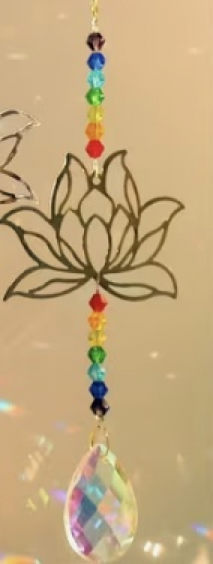 Attrape soleil « lotus doré 7 chakras »