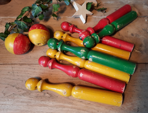 Ancien Jeu De Quilles En Bois – 17 Quilles + 2 Boules – Vieux Jeu Traditionnel
