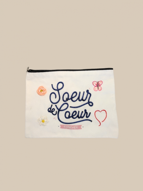 Pochette brodé main unique