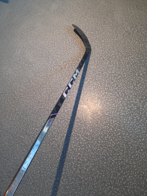 Crosse droite Flex 75 CCM Ribcor Trigger 9 pro
