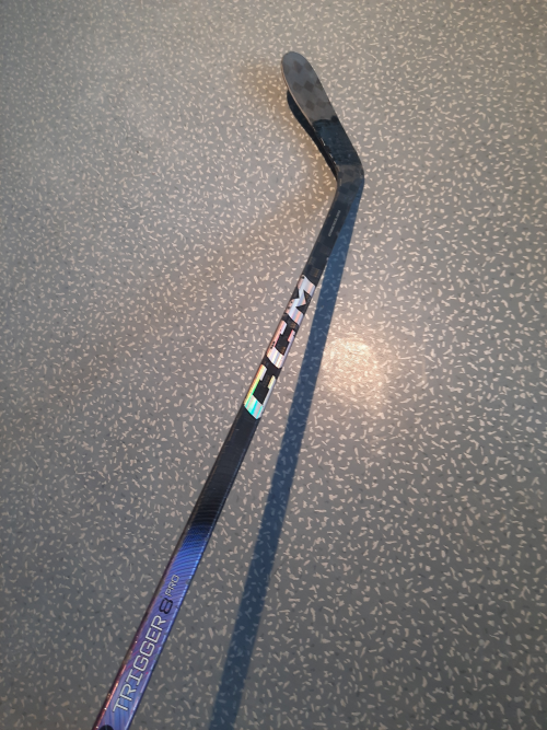 Crosse gauche Flex 70 CCM Ribcor Trigger 8 Pro