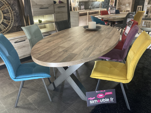 Table ovale aspect parquet naturel