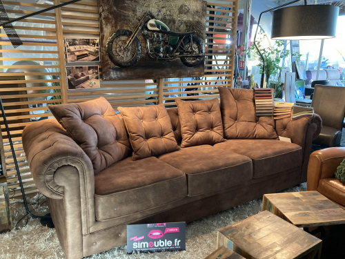 Canapé 3 places en microfibre style "Chesterfield"