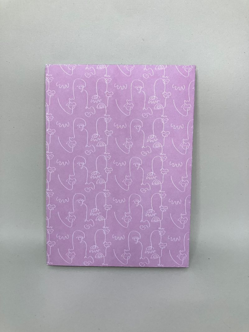 Petit cahier avec lignes