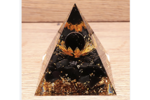 Pyramide « lotus noir »