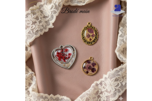 Médaillon fleure séchée Artisanal 1