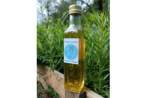 Vinaigre de vin blanc aromatisé à l'estragon